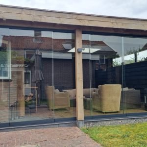 Home 17 jacqueline van maurik